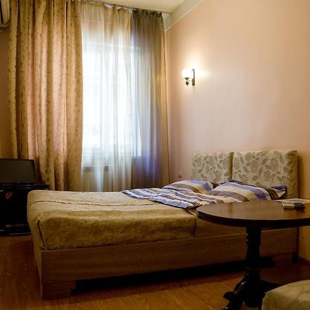 Hotel Mini Γιερεβάν Εξωτερικό φωτογραφία