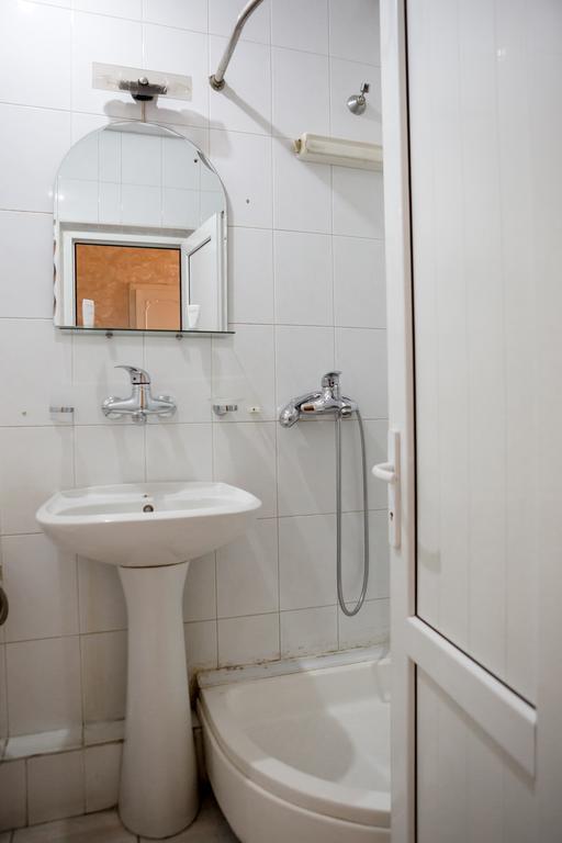 Hotel Mini Γιερεβάν Εξωτερικό φωτογραφία