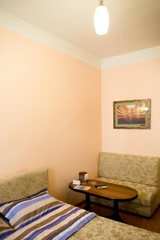 Hotel Mini Γιερεβάν Εξωτερικό φωτογραφία
