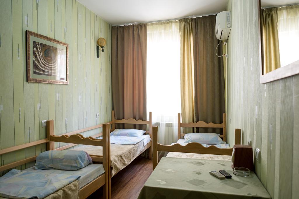 Hotel Mini Γιερεβάν Εξωτερικό φωτογραφία