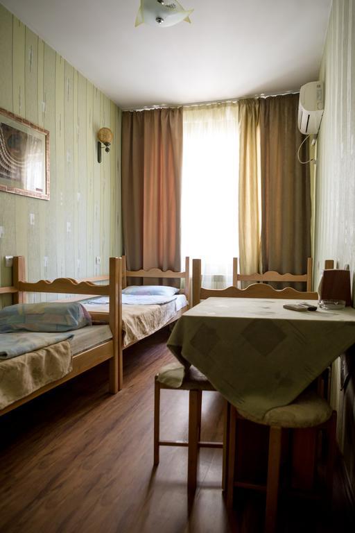 Hotel Mini Γιερεβάν Εξωτερικό φωτογραφία