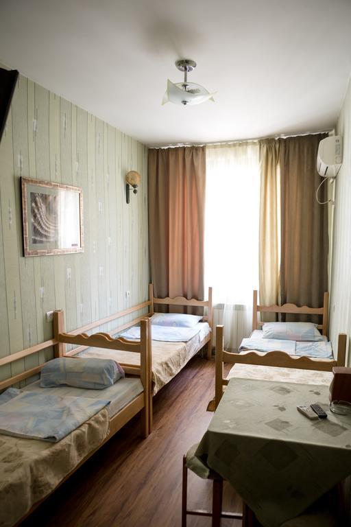 Hotel Mini Γιερεβάν Εξωτερικό φωτογραφία